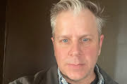 Chris Rowe